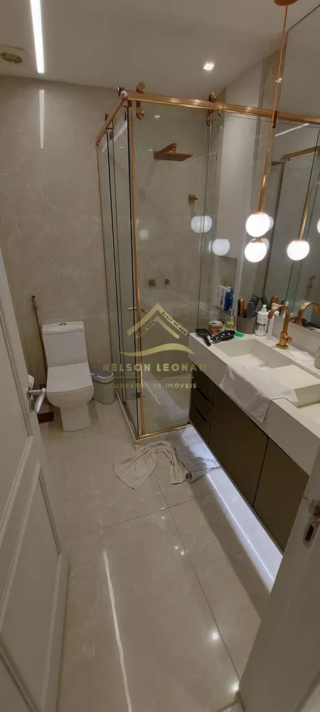 Cobertura, 3 quartos, 221 m² - Foto 15