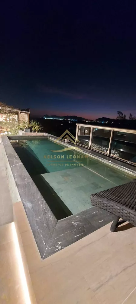 Cobertura, 3 quartos, 221 m² - Foto 25