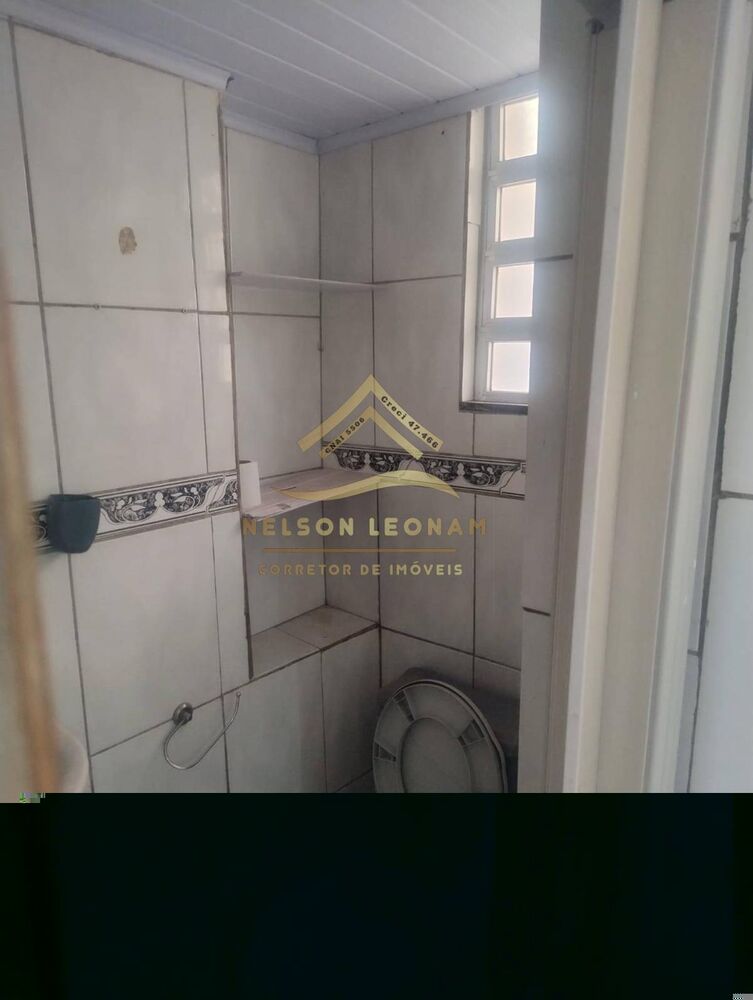 Casa à venda e aluguel com 1 quarto, 47m² - Foto 2