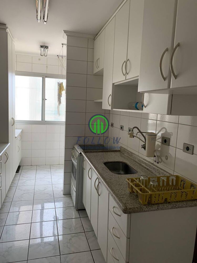 Apartamento à venda com 3 quartos, 74m² - Foto 3