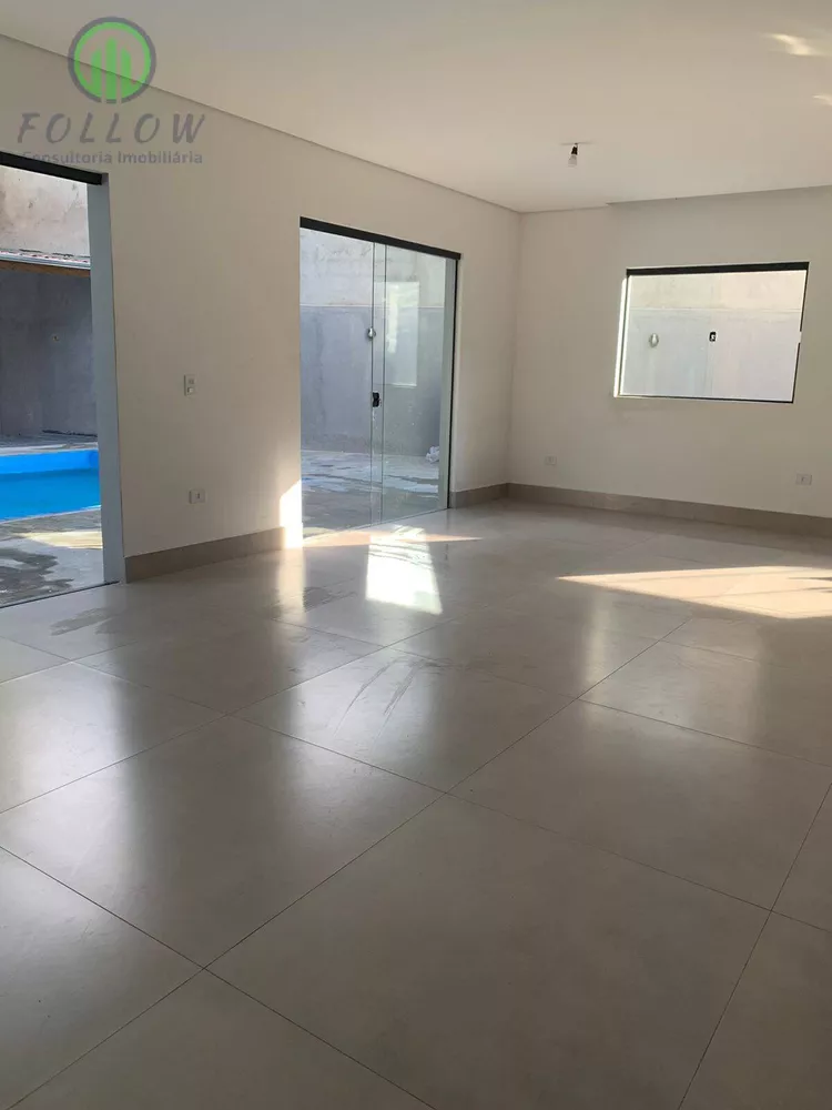 Casa à venda com 4 quartos, 290m² - Foto 4