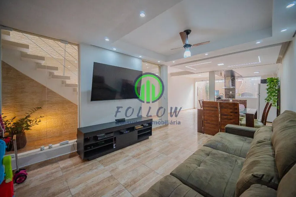 Casa, 3 quartos, 153 m² - Foto 1