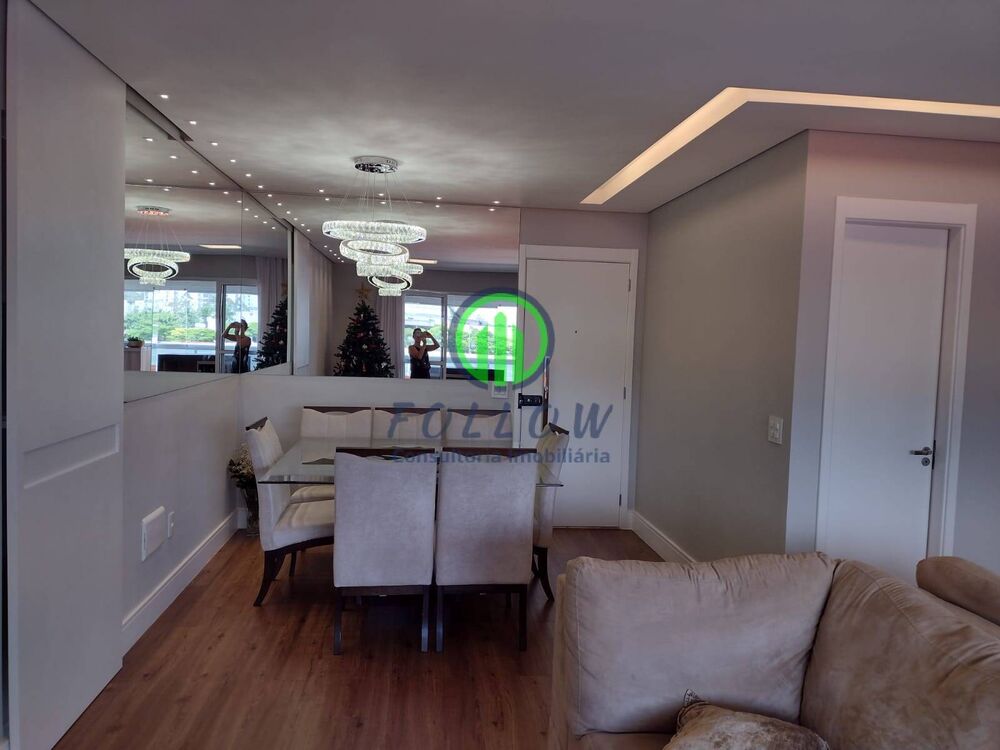 Apartamento à venda com 2 quartos, 110m² - Foto 1