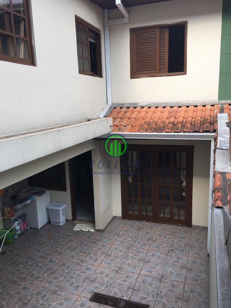 Casa, 3 quartos, 198 m² - Foto 4