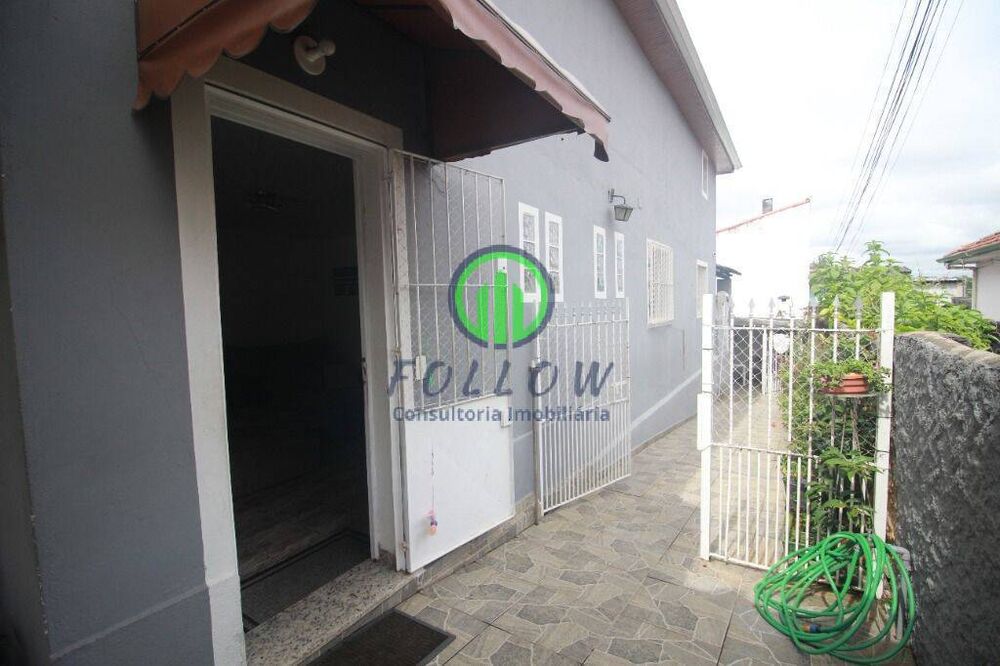 Casa à venda com 3 quartos, 118m² - Foto 2