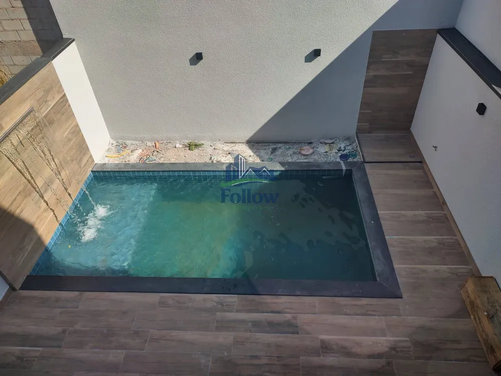 Casa, 3 quartos, 228 m² - Foto 2