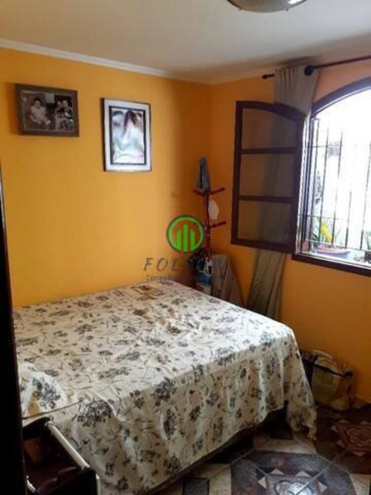 Casa à venda com 3 quartos, 170m² - Foto 2