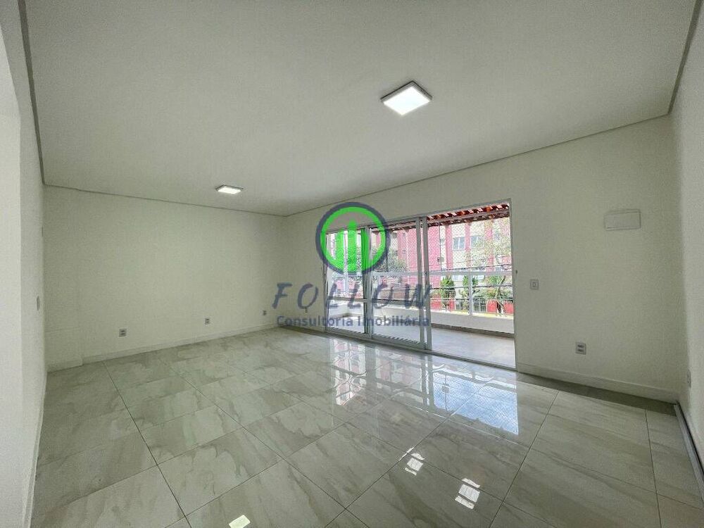 Sobrado, 7 quartos, 222 m² - Foto 1