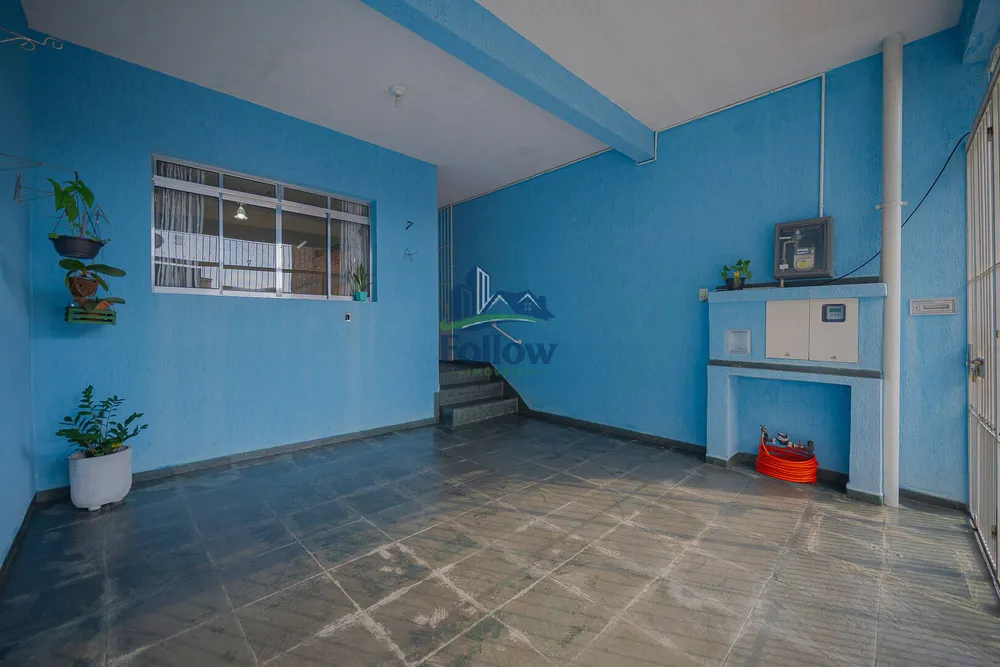 Casa, 3 quartos, 218 m² - Foto 2