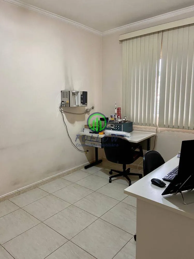 Sobrado, 4 quartos, 208 m² - Foto 4
