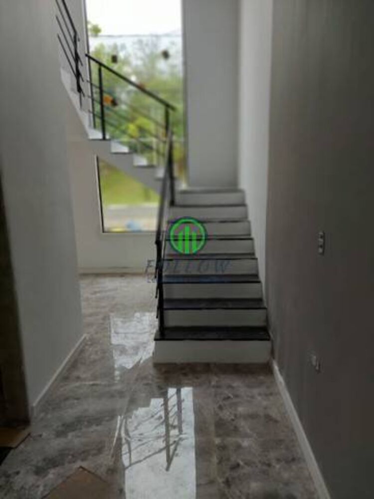 Casa à venda com 3 quartos, 200m² - Foto 4