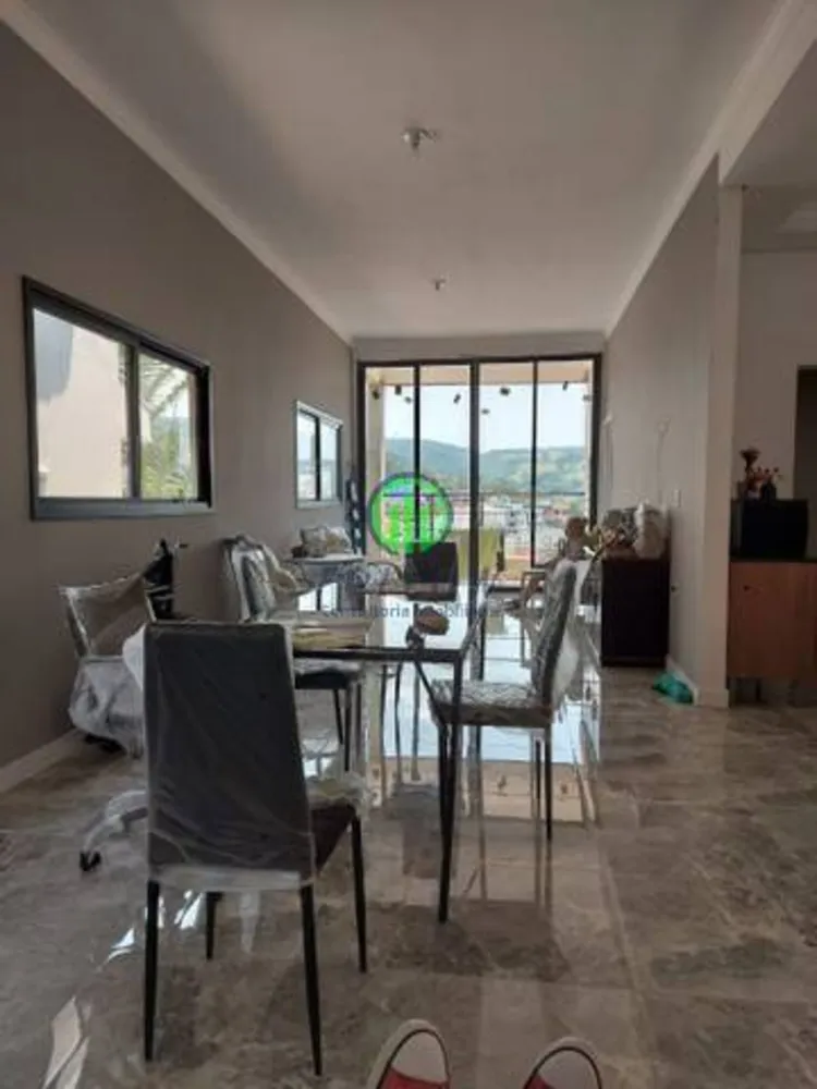 Casa, 3 quartos, 200 m² - Foto 14