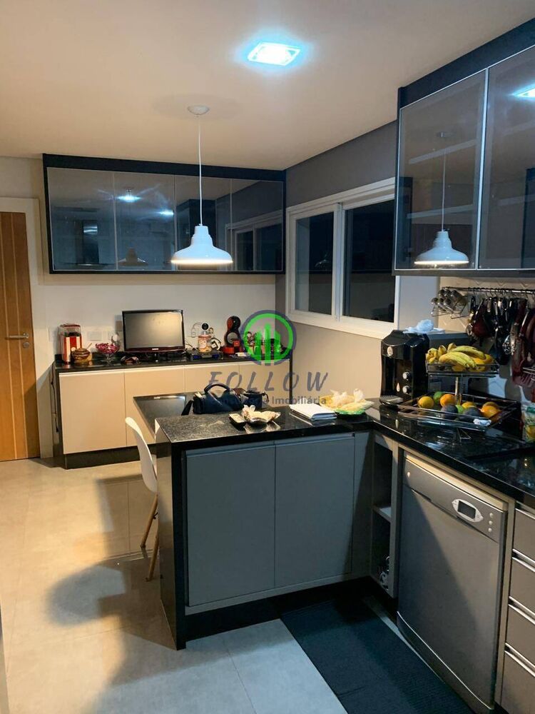 Casa de Condomínio para alugar com 4 quartos, 570m² - Foto 7