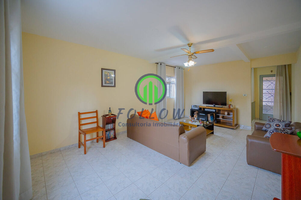 Casa, 2 quartos, 157 m² - Foto 1