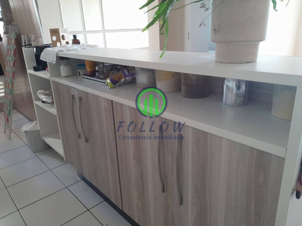Apartamento à venda com 2 quartos, 57m² - Foto 2