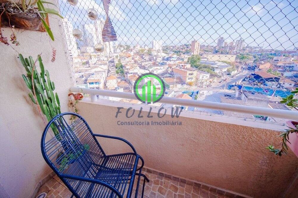 Apartamento à venda com 3 quartos, 74m² - Foto 2