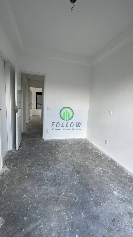 Apartamento à venda com 4 quartos, 153m² - Foto 4