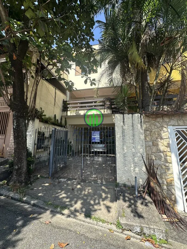 Sobrado, 2 quartos, 225 m² - Foto 1