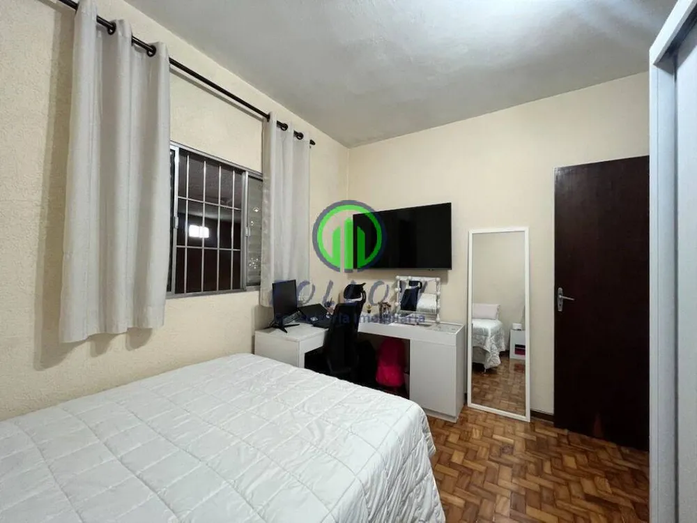 Casa, 5 quartos, 260 m² - Foto 5