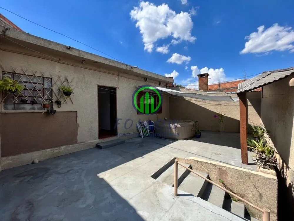 Casa, 5 quartos, 260 m² - Foto 2
