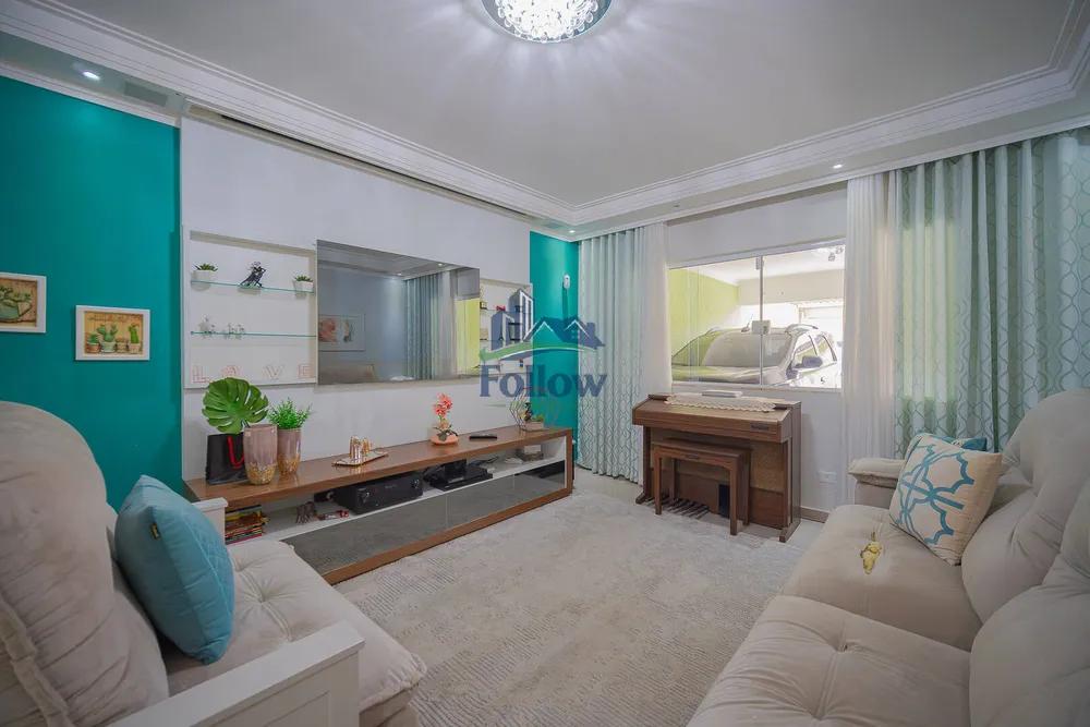 Sobrado, 3 quartos, 247 m² - Foto 1