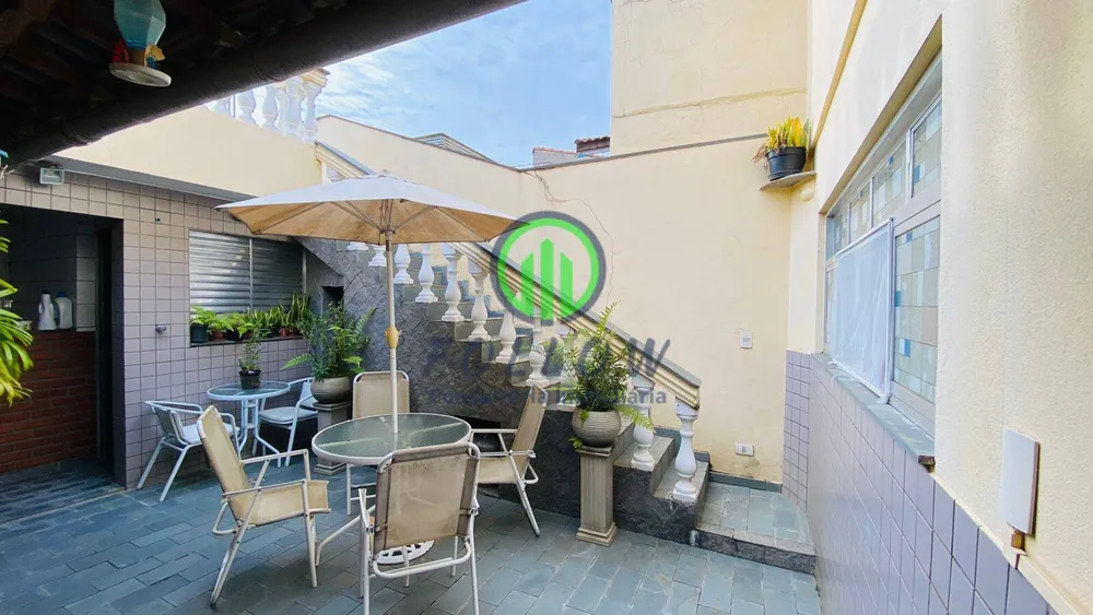 Casa, 3 quartos, 218 m² - Foto 12