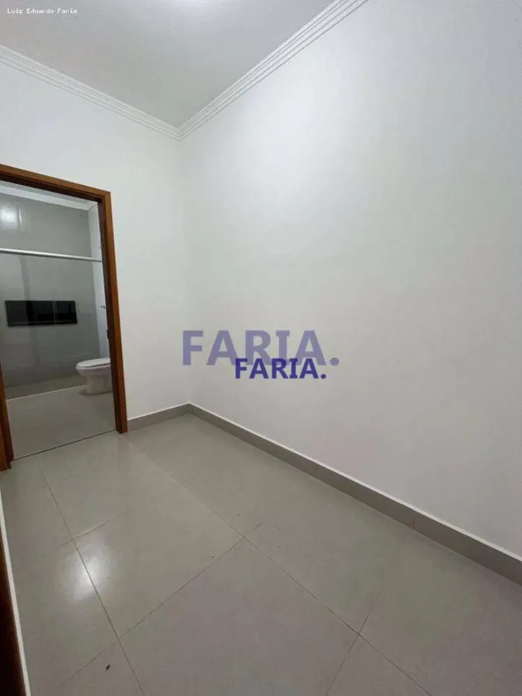 Apartamento, 3 quartos, 107 m² - Foto 2