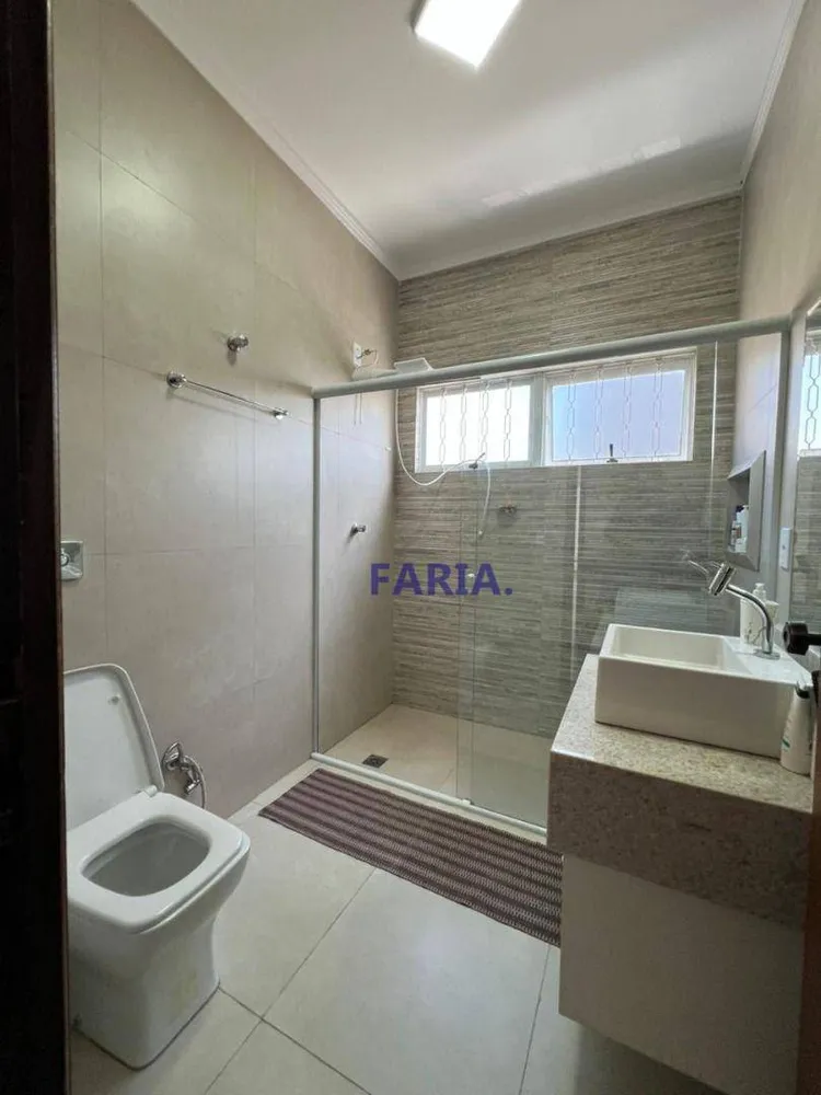 Casa, 3 quartos, 294 m² - Foto 15