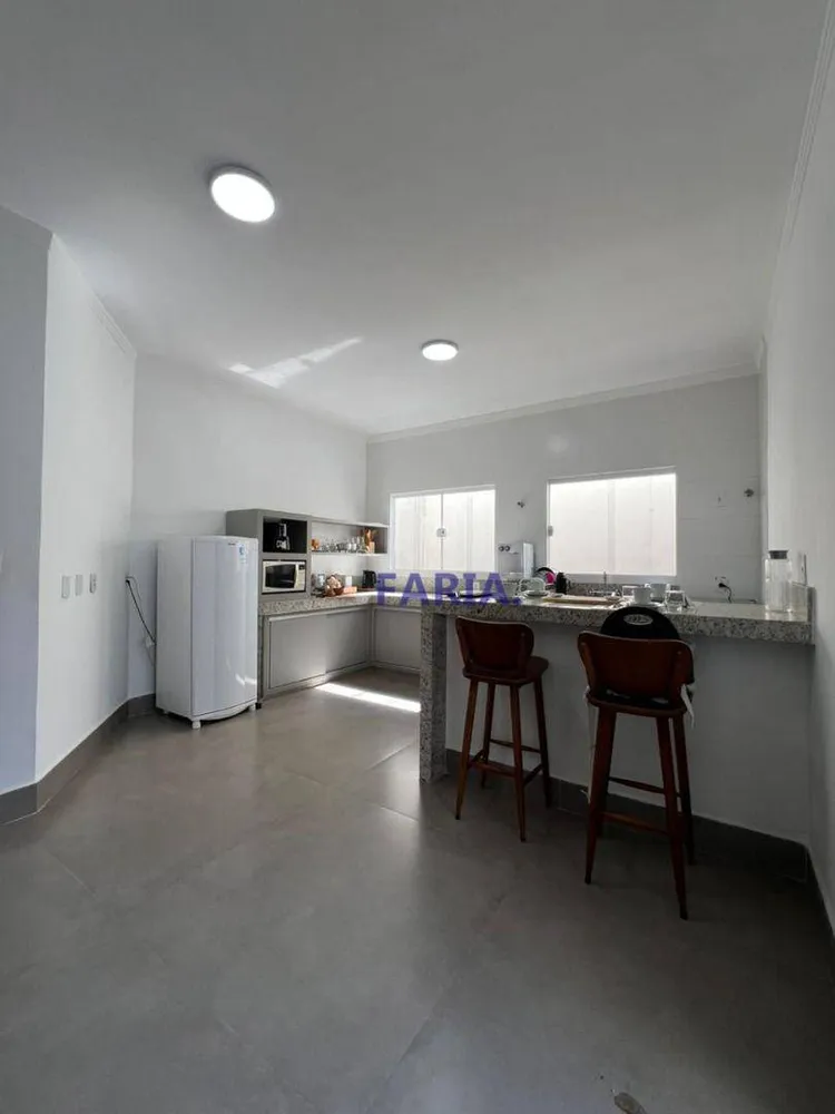 Casa, 3 quartos, 294 m² - Foto 8
