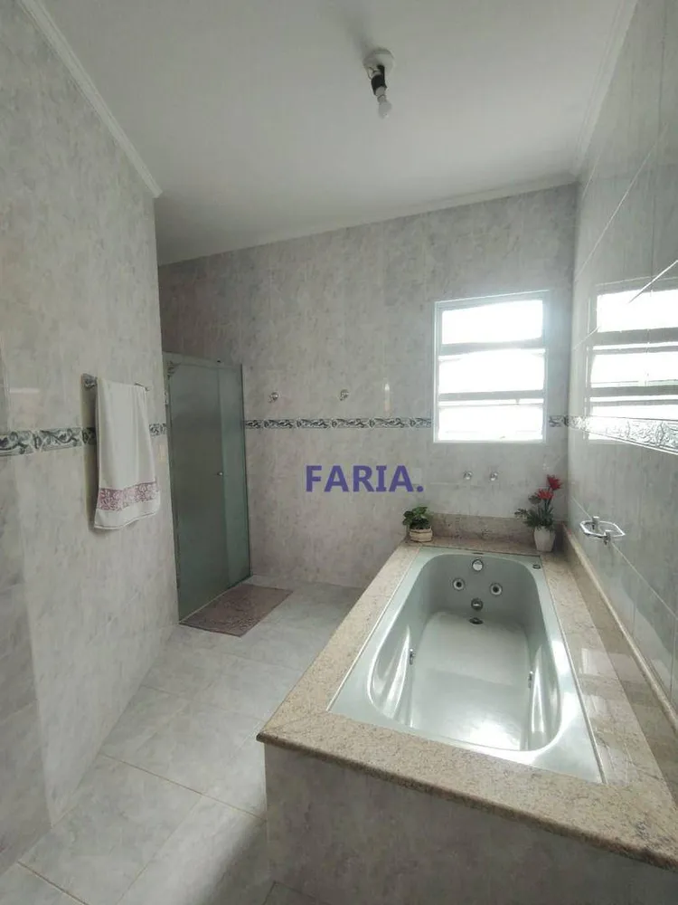 Casa, 3 quartos, 269 m² - Foto 6