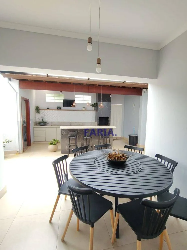 Casa, 3 quartos, 269 m² - Foto 13
