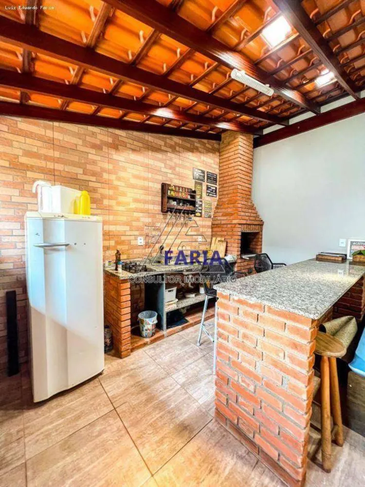 Casa, 4 quartos, 250 m² - Foto 10