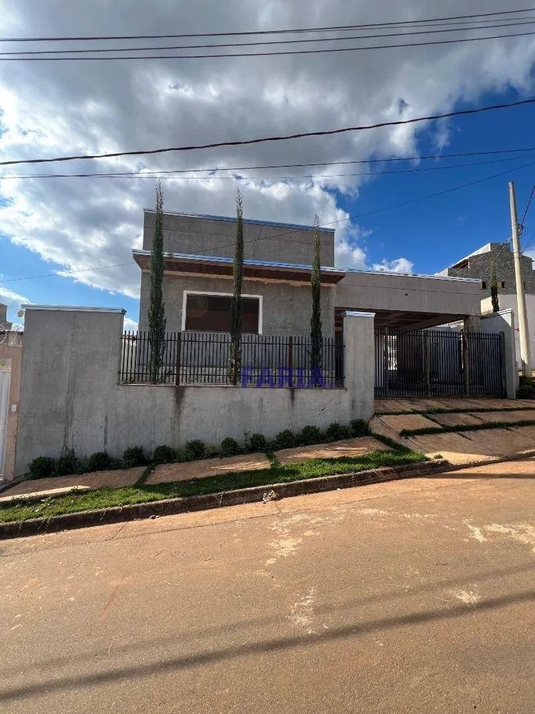 Casa, 3 quartos, 130 m² - Foto 1