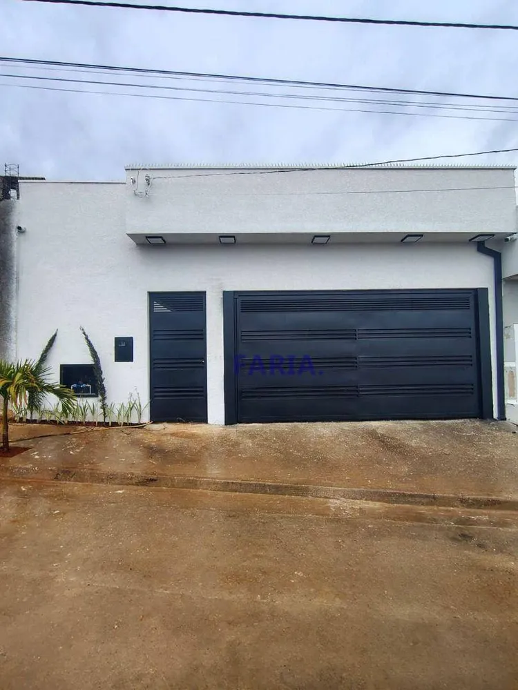 Casa, 2 quartos, 163 m² - Foto 1