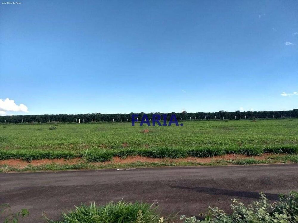 Terreno, 900 m² - Foto 1
