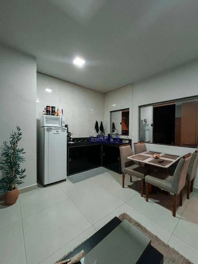 Casa, 2 quartos, 100 m² - Foto 1