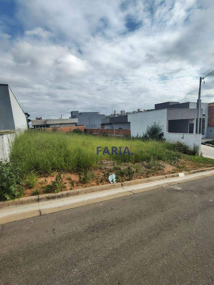 Terreno, 300 m² - Foto 1