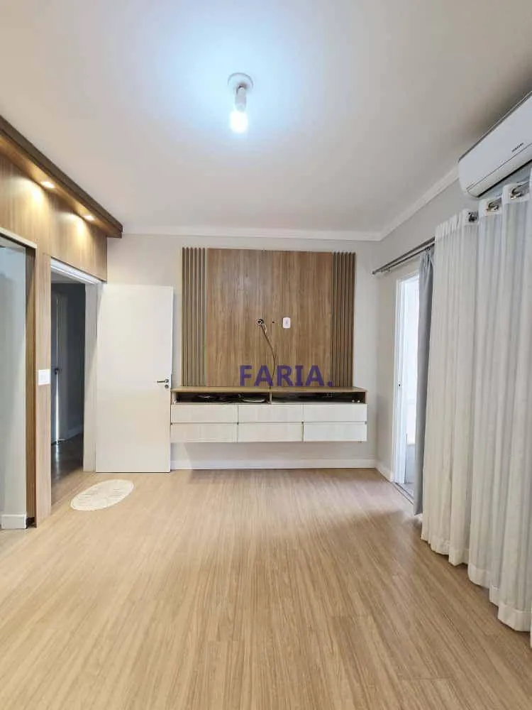 Casa, 3 quartos, 240 m² - Foto 8