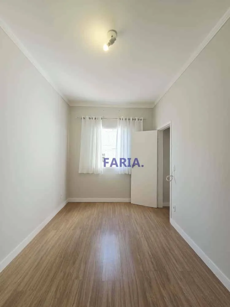 Casa, 3 quartos, 240 m² - Foto 10