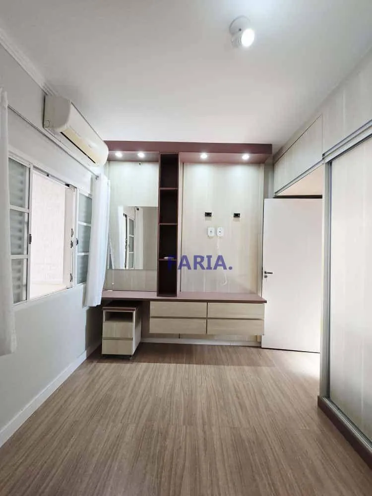 Casa, 3 quartos, 240 m² - Foto 7