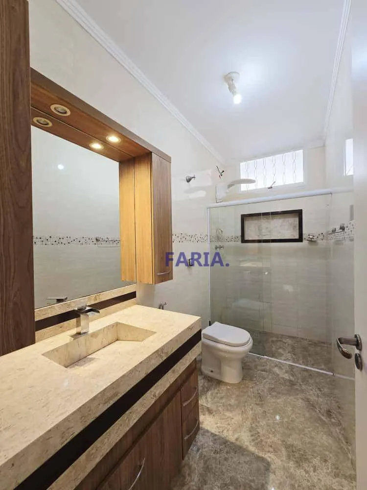 Casa, 3 quartos, 240 m² - Foto 9