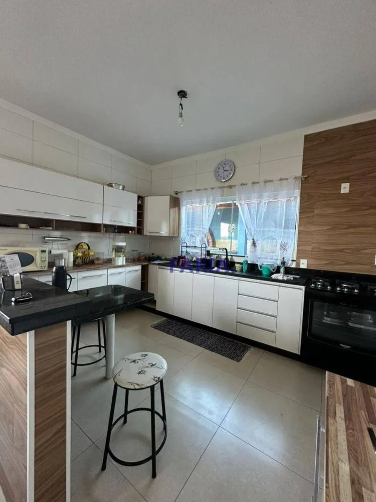 Casa, 3 quartos, 167 m² - Foto 9