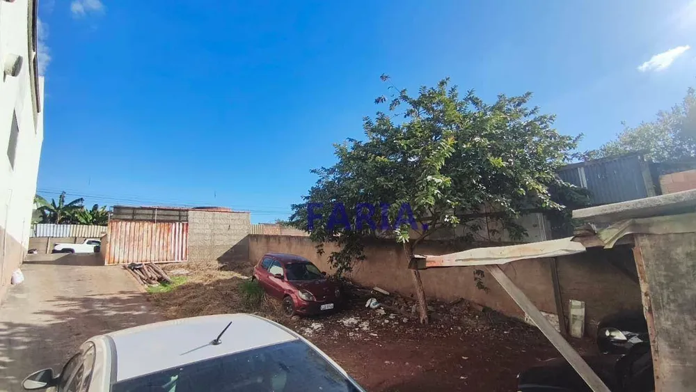 Terreno, 300 m² - Foto 3