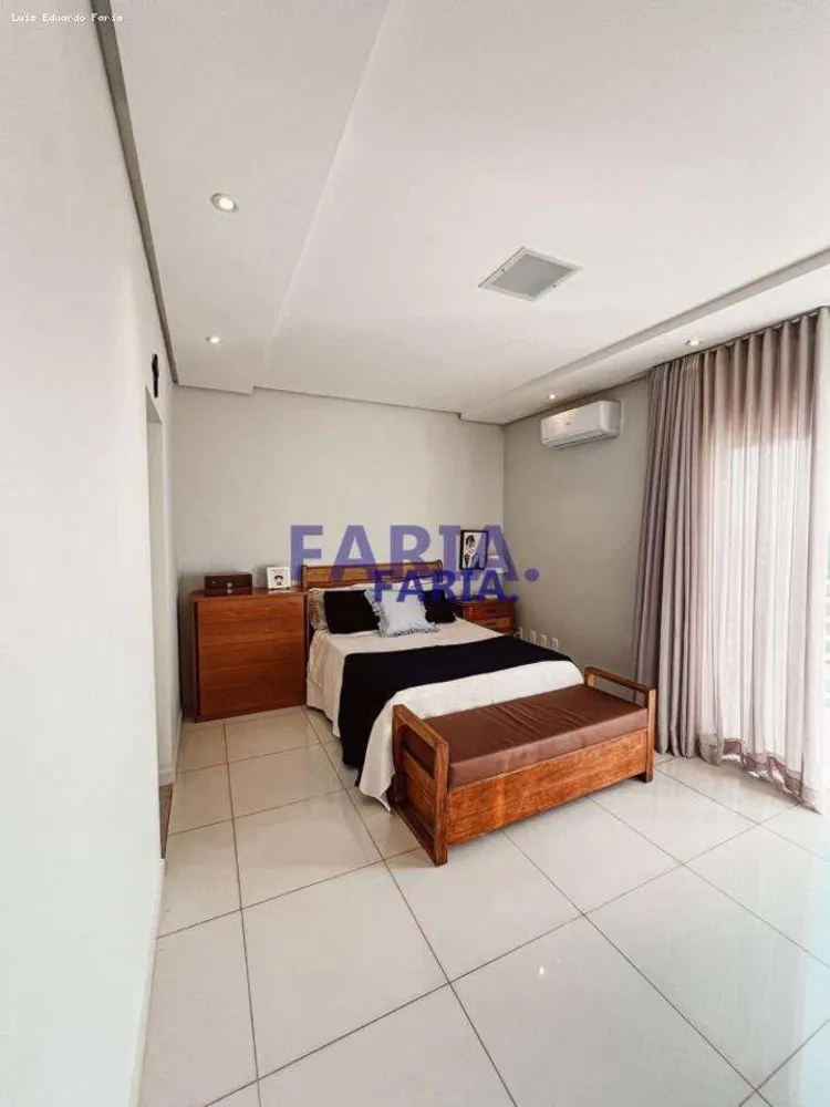 Casa, 4 quartos, 290 m² - Foto 11