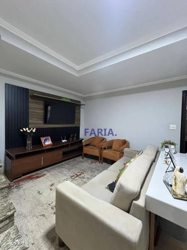Casa, 3 quartos, 170 m² - Foto 2