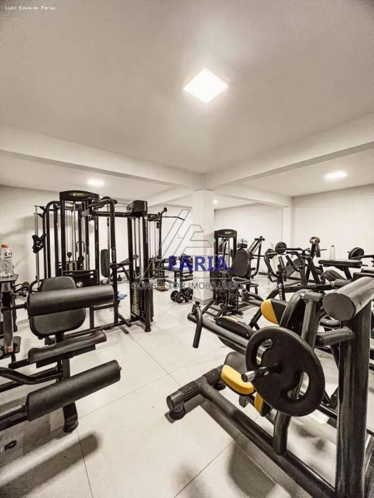 Casa, 6 quartos, 1000 m² - Foto 1
