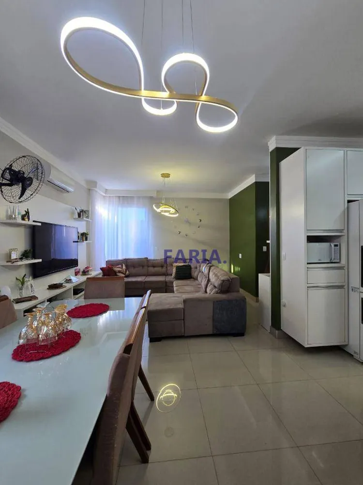 Casa, 4 quartos, 289 m² - Foto 5