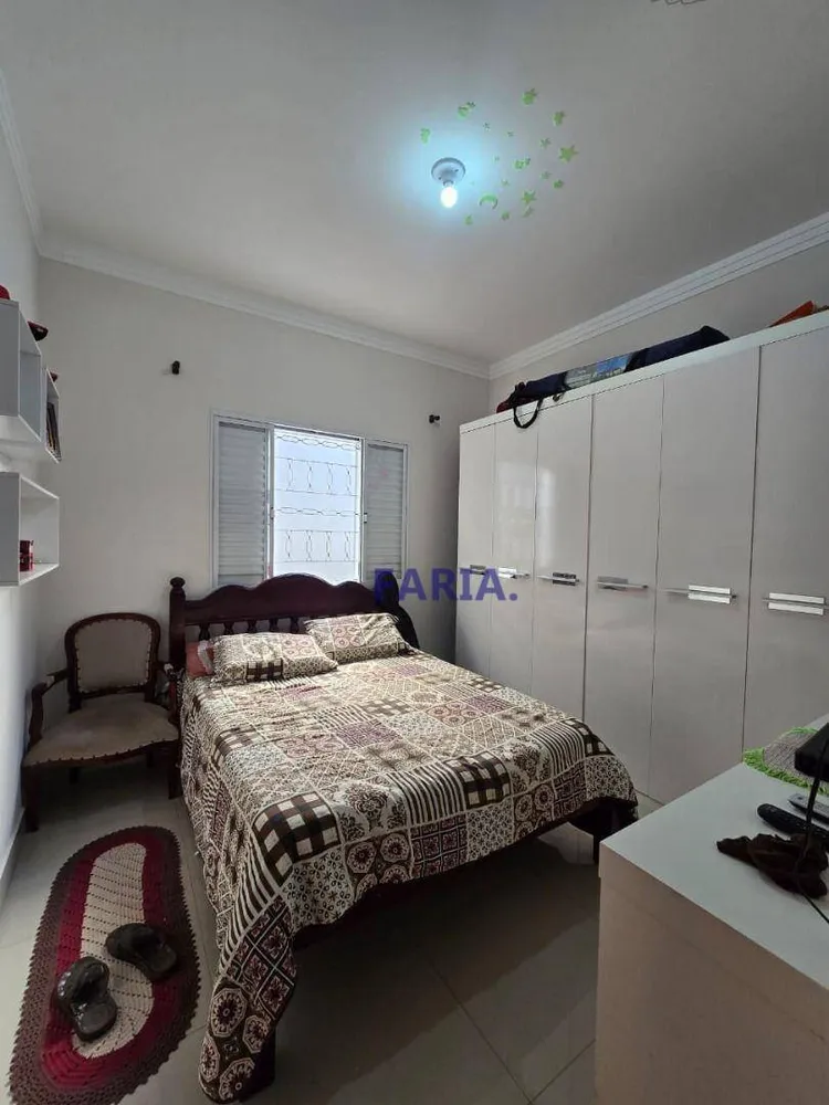 Casa, 4 quartos, 289 m² - Foto 3