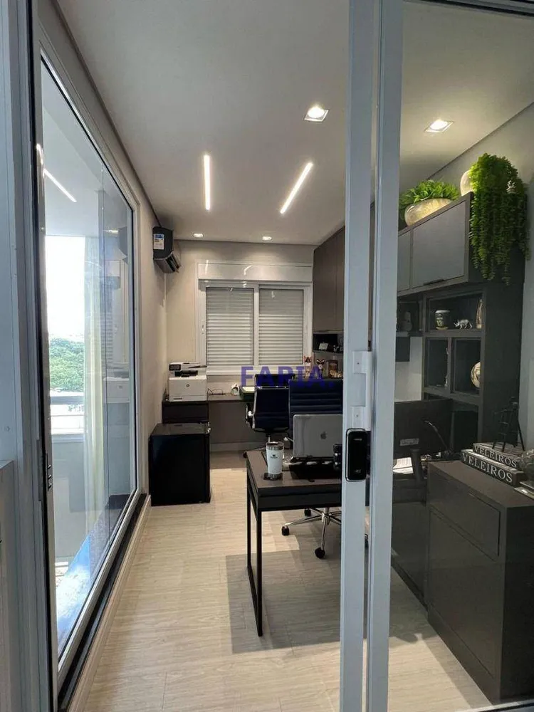 Apartamento, 4 quartos, 230 m² - Foto 1