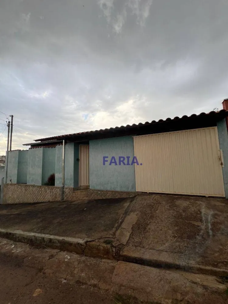 Casa, 3 quartos, 187 m² - Foto 2